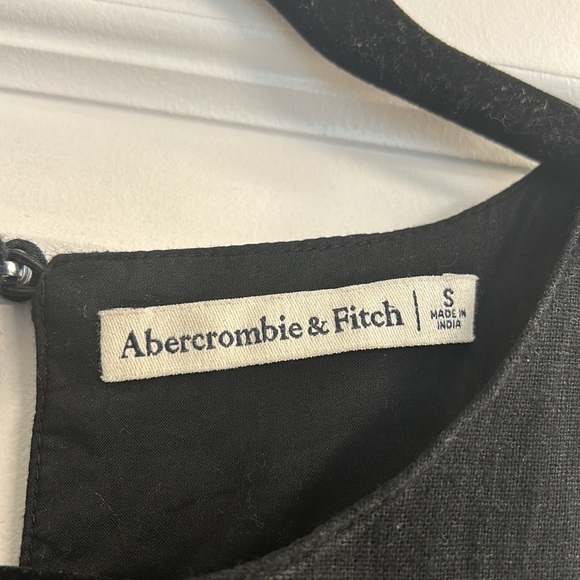 Abercrombie & Fitch Black High-Neck Mini Dress - Picture 3 of 8